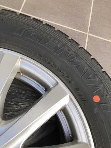 お取引き決定）195/65R15 スタッドレスタイヤ ホイールセット  ４本