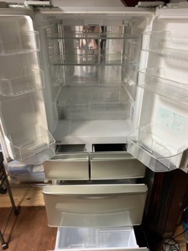 440L 6ドア冷蔵庫 シャープSJ-XF44T-N 2011年製