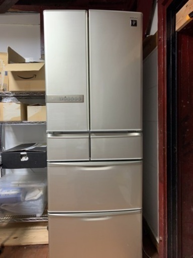440L 6ドア冷蔵庫 シャープSJ-XF44T-N 2011年製