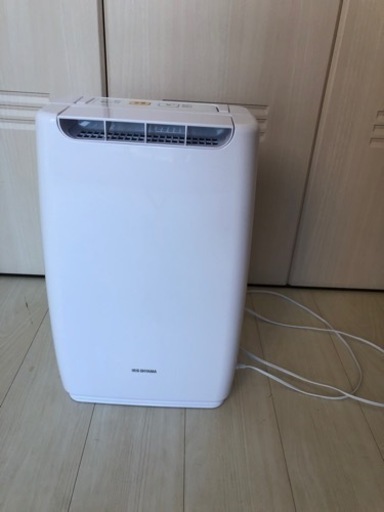 予約済)アイリスオオヤマ　除湿器