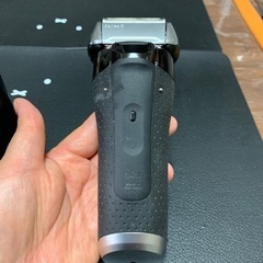 ☆お話し中☆BRAUNメンズシェーバー  series 5の画像