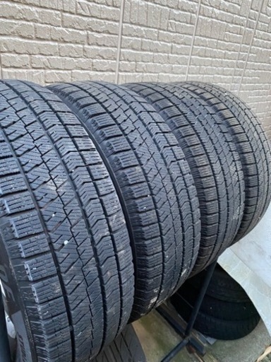 スタッドレスタイヤホイール4本セット195/65R15ブリザックVRX2
