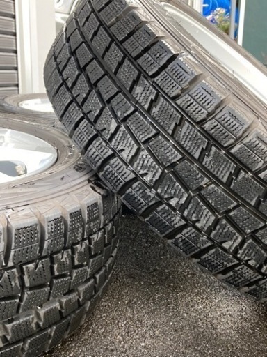 スタットレスタイヤホイル付き