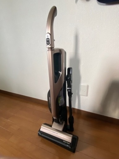HITACHI コードレス掃除機　充電式