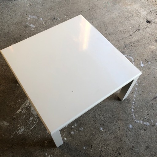 白コタツ