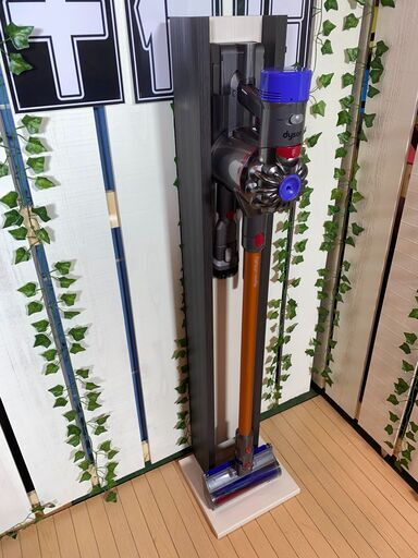 【愛品館八千代店】DysonコードレスクリーナーV8充電スタンド付【愛八DS】