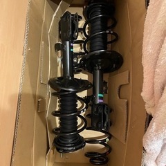 80系ノア、ヴォクシー、エスクァイア　新車外し純正サスペンションセット 新車外し 純正サスペンション 80ノア