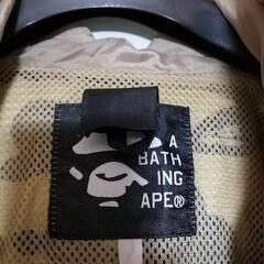 A BATHING APE　スノボジャケットの画像