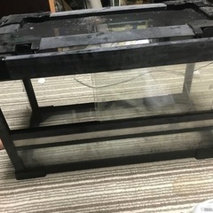 爬虫類ケージ　水槽