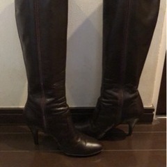 pool side ロングブーツの画像