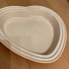 ル・クルーゼ　　大皿　かなり大きいです