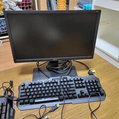 ゲーミングPC用　モニター、マウス、キーボード2点の画像