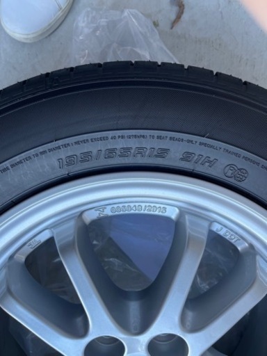 195/65R15 ホイール、タイヤ、キャップセット