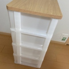 【ほぼ新品】4段ボックスの画像