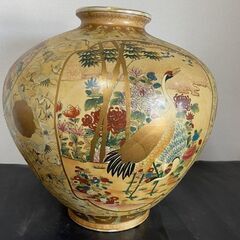 薩摩焼 榮盛窯 瀧山作 薩摩金襴手百鶴図飾壺 高さ