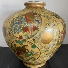 薩摩焼　榮盛窯 瀧山作 薩摩金襴手百鶴図飾壺 高さ52cm　直接引取も可能