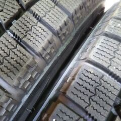 冬【富山】人気の ブリヂストン VRX 15インチ ノート デミオ ポルテ フィールダー ｂB イスト ウイングロード ティーダ 185/65R15 ブリザック 中古４本の画像