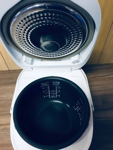 805番 パナソニック✨ジャー炊飯器✨SR-HB103‼️