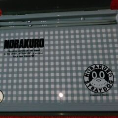 のらくろ弁当箱箸付き　250円