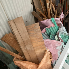 中古建築資材。小屋作りに、DIYに！の画像