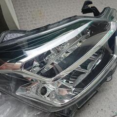 LA350S/360S 純正LEDヘッドライトユニット 右側