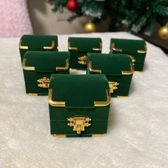 アクセサリー　BOX   四角　緑①