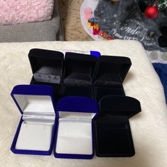 アクセサリー　BOX   四角　黒　紺　　②の画像