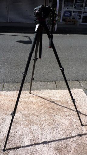 ☆マンフロット Manfrotto 055 MVH502AH 三脚◆撮影時にあると無いとじゃ大違い