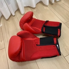 ［お話中］1セット　300円　ボクシンググローブの画像