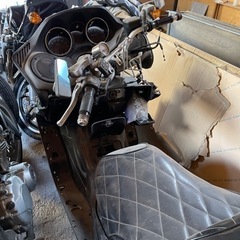 取引中　グランドマジェスティー　事故車の画像