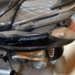 取引中　グランドマジェスティー　事故車の画像