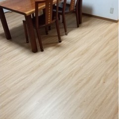 フロア重ね張り職人大募集！の画像