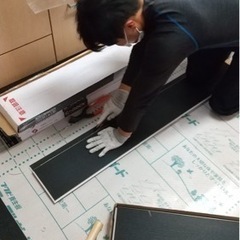 フロア重ね張り職人大募集！の画像