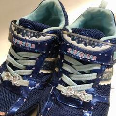 ムーンスタースニーカーの画像