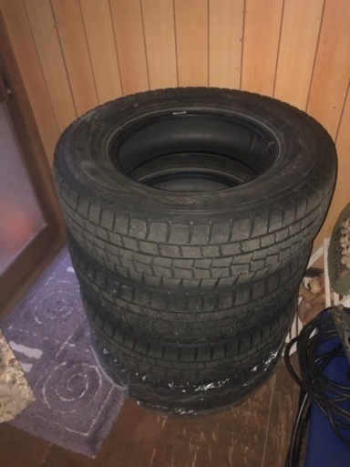 値下げ❗️215/70R15 スタッドレス 4本　2016年