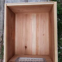 養蜂巣箱10枚箱　1箱の画像