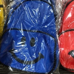 新品　未使用品　ニコちゃん　ミニ　リュック　レッド　ブルー　イエロー　大特価　税込み 100円‼︎   おまとめ購入大歓迎‼︎の画像