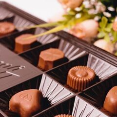 【週3～◆3月中旬まで】リーフチョコの販売スタッフ＠1400+交...