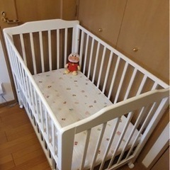 Katoji カトージ　ベビーベッド　ハイタイプ　白