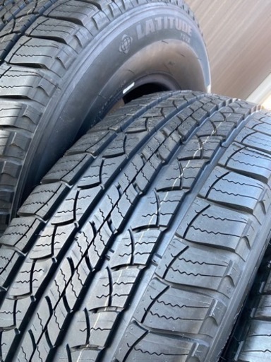 美品　9.5分山　265/65R17   タイヤ　　新車外し　パジェロ　ランクル　プラドなど