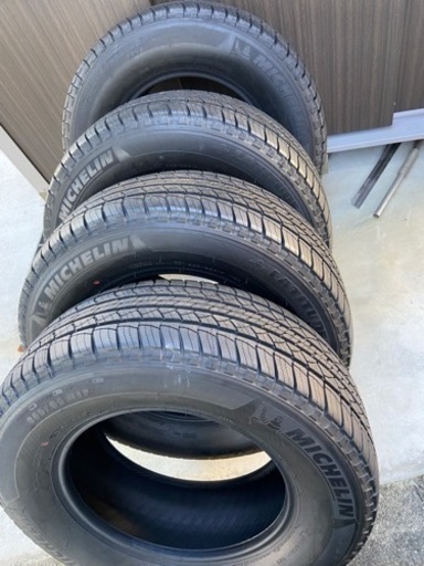 美品　9.5分山　265/65R17   タイヤ　　新車外し　パジェロ　ランクル　プラドなど