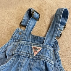 美品！GUESS ！ゲス デニム ジャンパースカート 子供服 キッズの画像