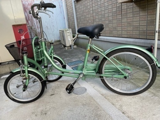 ブリヂストン　自転車　大人用　三輪車