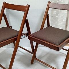 ニトリ 折りたたみ木製チェア リューク DBR ２脚セットでの画像