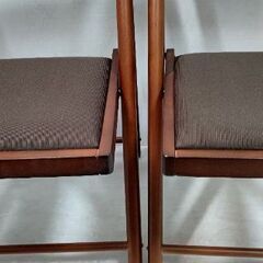 ニトリ 折りたたみ木製チェア リューク DBR ２脚セットでの画像