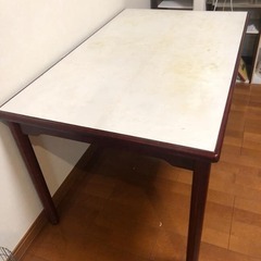カリモク　中古テーブルの画像