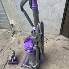 dyson 掃除機の画像
