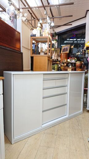 薄型サイドボード カウンター下収納 ホワイト 鏡面 スライド扉