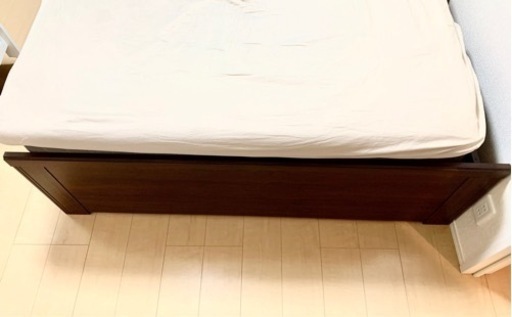 IKEA ダブルベッド フレームとすのこと敷パッドとマットレスセット