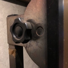 大型100インチ　プロジェクタースクリーンの画像